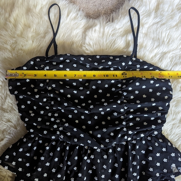 EUC Lulus Show Them Up Black Floral Embroidered Peplum Wide Leg Jumpsuit - Picture 11 of 15